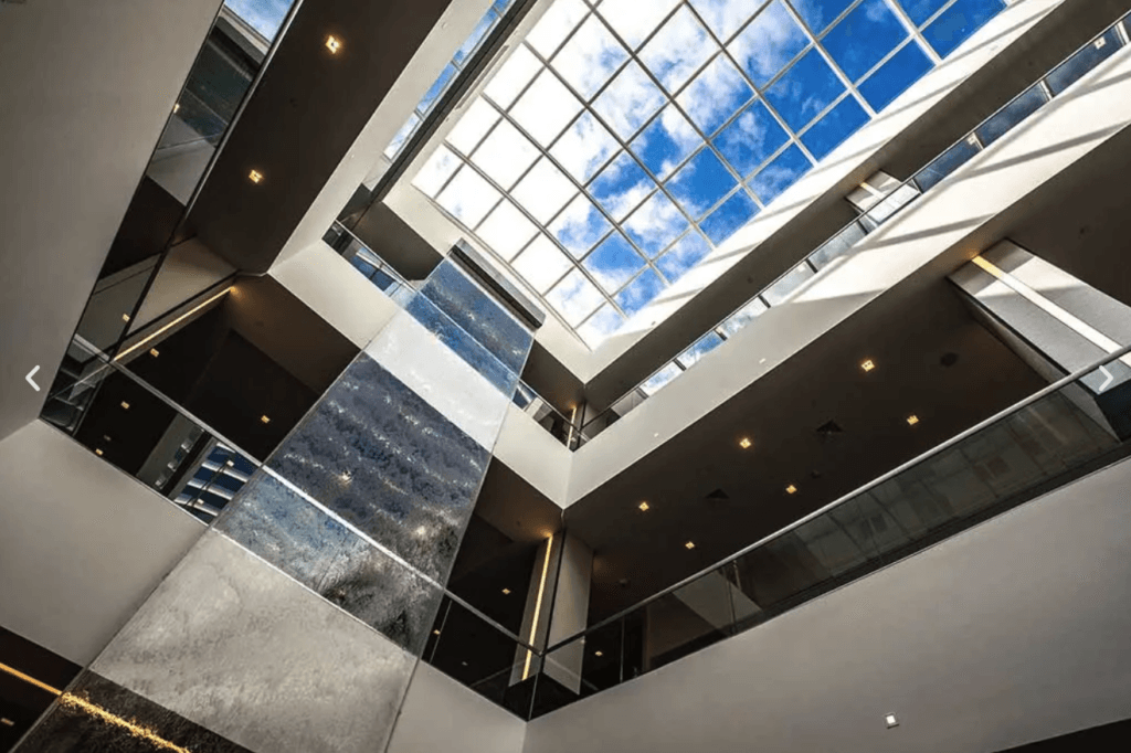 Metro Center Atrium gallery image 1
